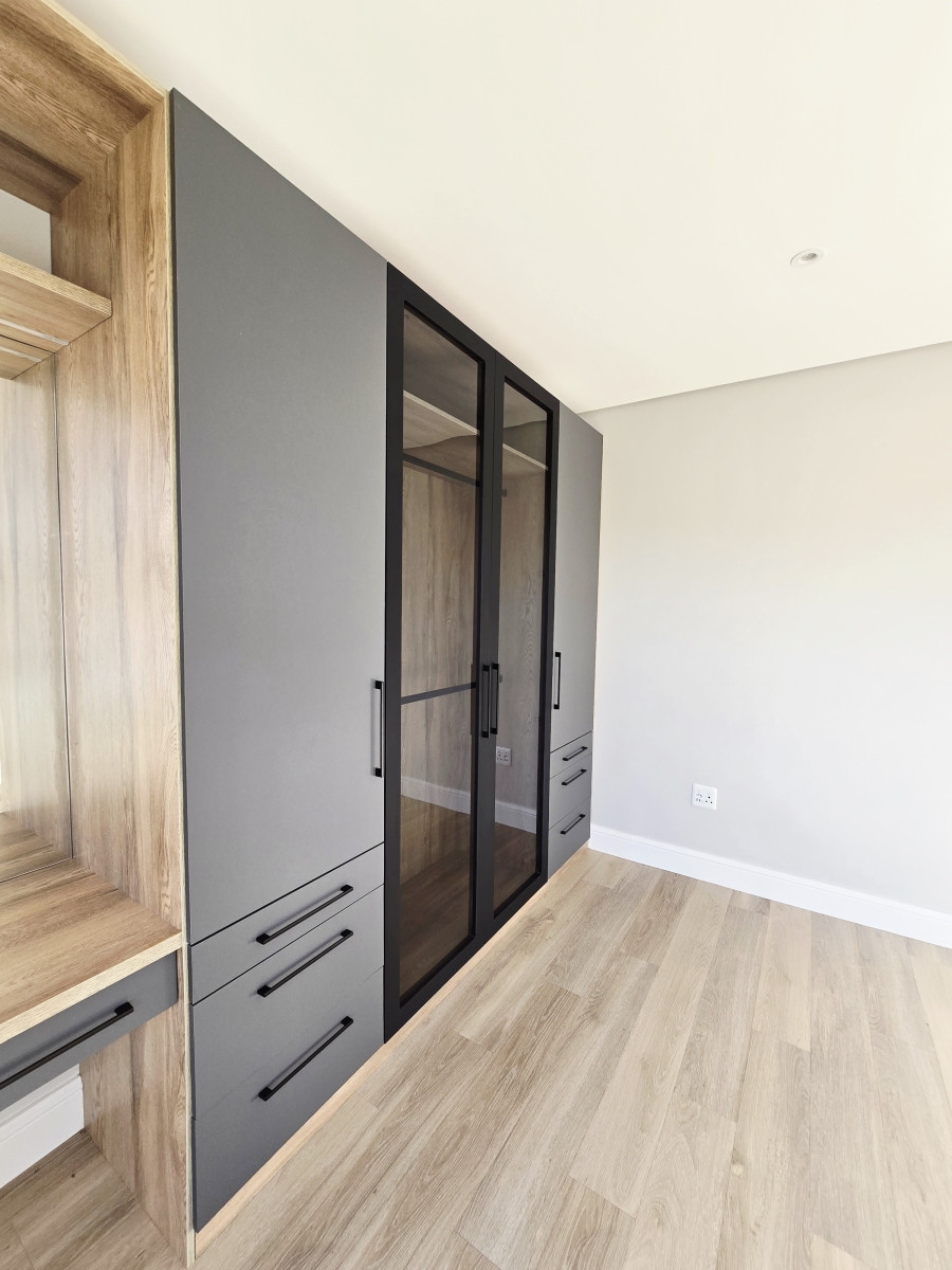 4 Bedroom Property for Sale in Kingswood Golf Estate Western Cape